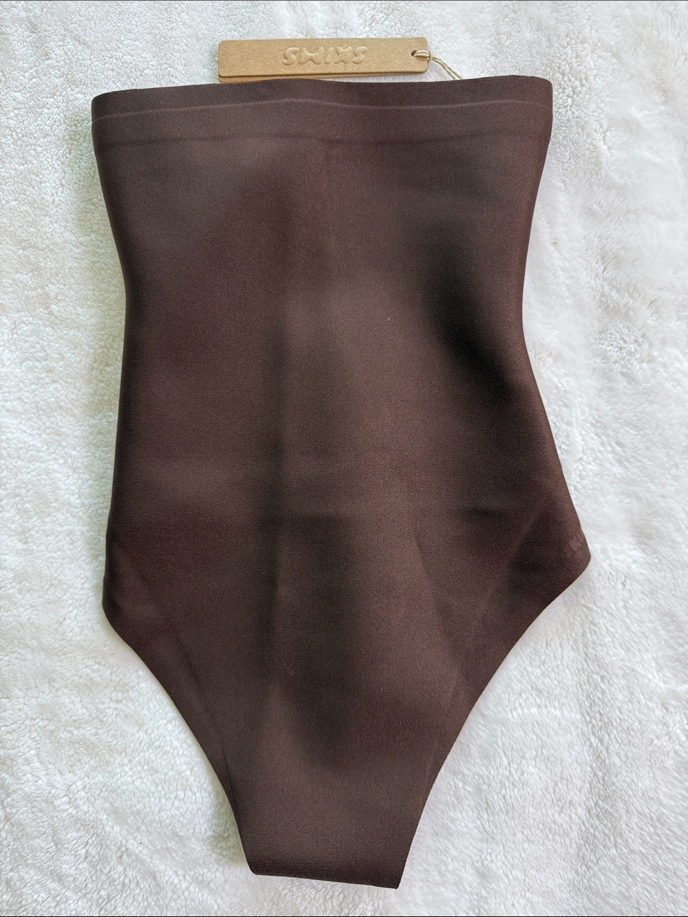 NWT SKIMS Seamless Sculpt High-Waisted Thong - Cocoa - Size XXS